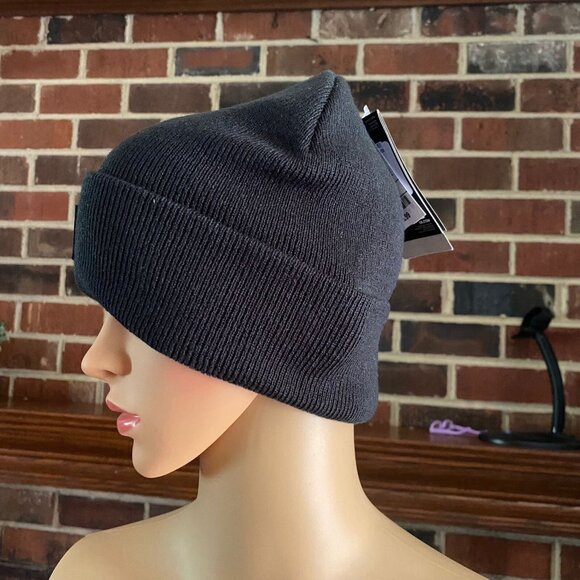 Under Armour Women's Wool Blend Black Beanie Hat Colder Conditions Leather Logo - Picture 2 of 16